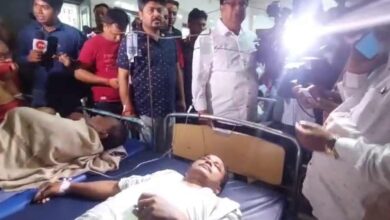 Violence during voting in Cooch BIhar, Bengal, many injured