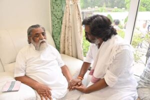 HEMANT SOREN WITH FATHER SHIBU SOREN