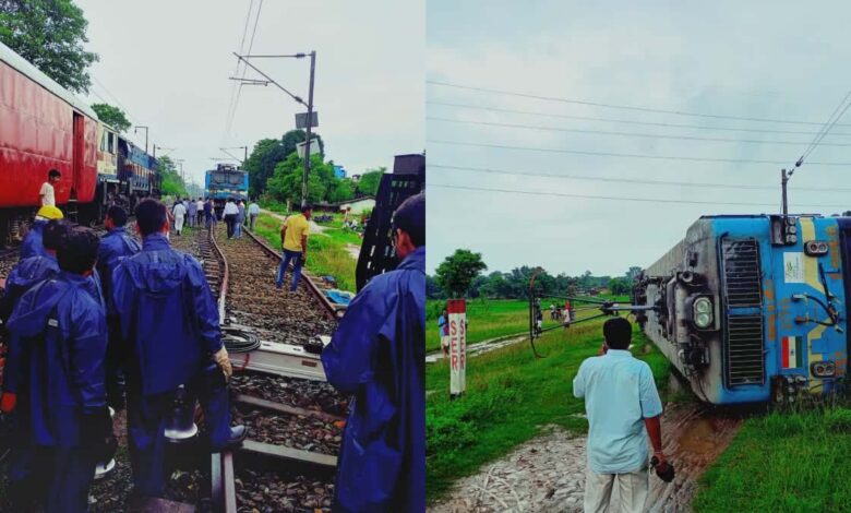 Two engines of goods train derail in Muri, Jharkhand