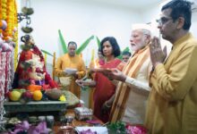 Chief Justice D.Y. Prime Minister Narendra Modi participated in Ganesh Puja at Chandrachud's residence.