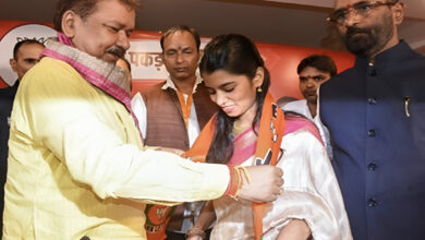 bihar-election-2025-mathili-thakur-gets-ticket-from-alinagar-bjp-releases-second-list