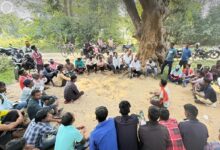 मैथन डैम में एडवेंचर बोटिंग का विरोध